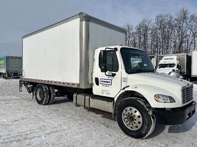 Freightliner M2 Box Truck - 220HP, 6 Speed Automatic, Roll up Door