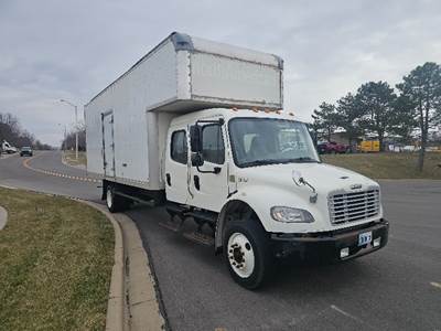 Freightliner M2 Box Truck - 220HP, 6 Speed Automatic, Roll up Door