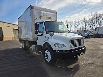 Freightliner M2 Box Truck - 220HP, 6 Speed Automatic, Roll up Door