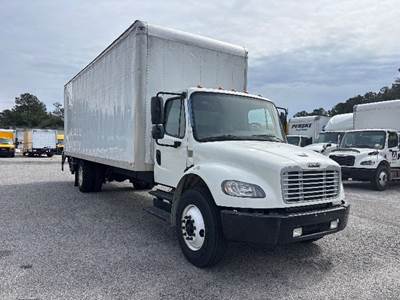 Freightliner M2 Box Truck - 220HP, 7 Speed Automatic, Roll up Door