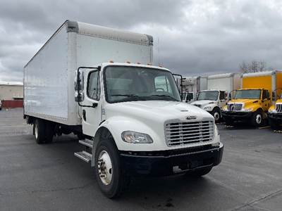 Freightliner M2 Box Truck - 220HP, 6 Speed Automatic