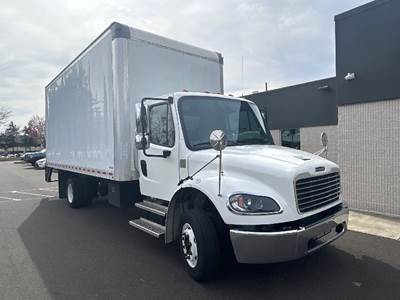 Freightliner M2 Box Truck - 240HP, 6 Speed Automatic, Roll up Door