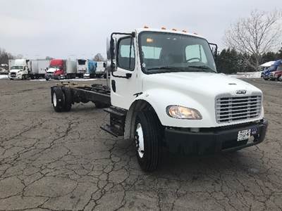 Freightliner M2 Box Truck - 220HP, 6 Speed Automatic, Roll up Door