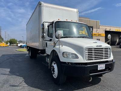 Freightliner M2 Box Truck - 220HP, 6 Speed Automatic, Roll up Door