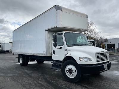Freightliner M2 Box Truck - 220HP, 6 Speed Automatic, Roll up Door
