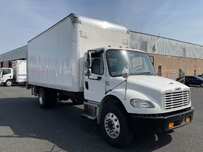 Freightliner M2 Box Truck - 260HP, 6 Speed Automatic, Roll up Door