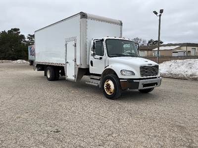 Freightliner M2 Box Truck - 240HP, 6 Speed Automatic, Roll up Door