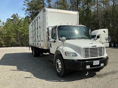 Freightliner M2 Box Truck - 220HP, 6 Speed Automatic, Roll up Door