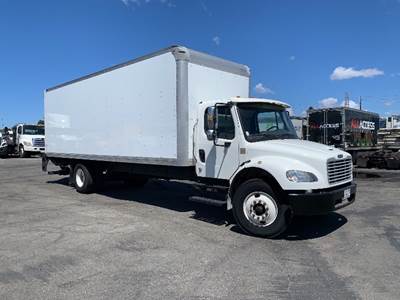 Freightliner M2 Box Truck - 220HP, 6 Speed Automatic, Roll up Door