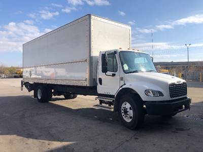 Freightliner M2 Box Truck - 220HP, 6 Speed Automatic, Roll up Door