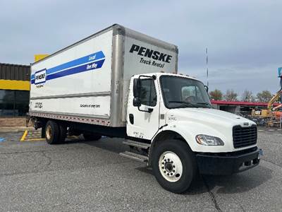 Freightliner M2 Box Truck - 220HP, 6 Speed Automatic, Roll up Door