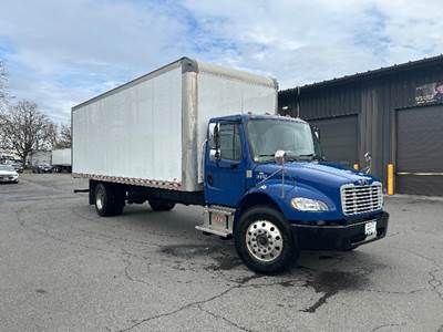 Freightliner M2 Box Truck - 250HP, 6 Speed Automatic, Roll up Door
