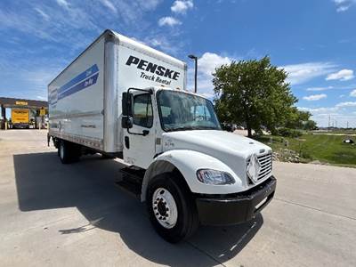 Freightliner M2 Box Truck - 220HP, 6 Speed Automatic, Roll up Door