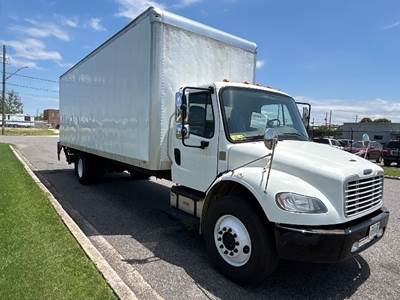 Freightliner M2 Box Truck - 220HP, 6 Speed Automatic, Roll up Door