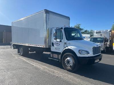 Freightliner M2 Box Truck - 220HP, 6 Speed Automatic, Roll up Door