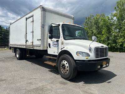 Freightliner M2 Box Truck - 250HP, 7 Speed Automatic, Roll up Door