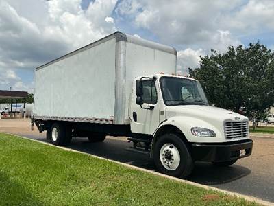 Freightliner M2 Box Truck - 220HP, 6 Speed Automatic, Roll up Door