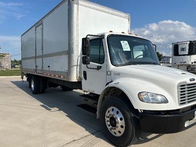 Freightliner M2 Box Truck - 220HP, 7 Speed Automatic, Roll up Door