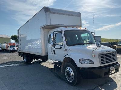 Freightliner M2 Box Truck - 220HP, 7 Speed Automatic, Swing Door