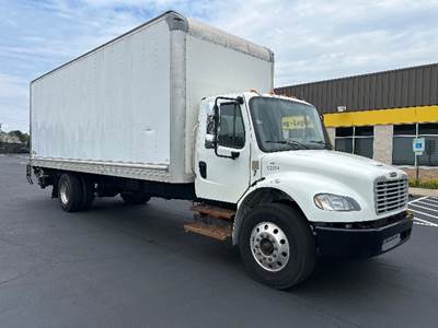 Freightliner M2 Box Truck - 260HP, 7 Speed Automatic, Roll up Door