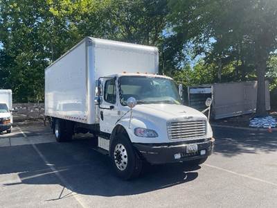 Freightliner M2 Box Truck - 220HP, 6 Speed Automatic, Roll up Door