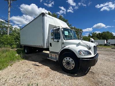 Freightliner M2 Box Truck - 240HP, 6 Speed Automatic, Roll up Door