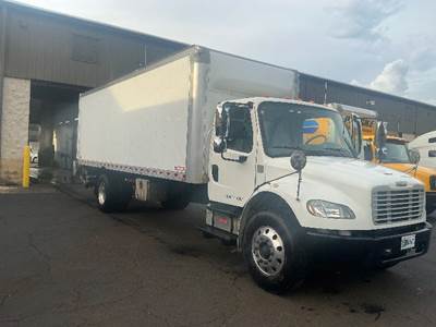 Freightliner M2 Box Truck - 250HP, 7 Speed Automatic, Roll up Door