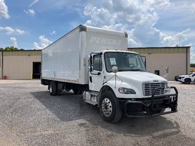 Freightliner M2 Box Truck - 240HP, 6 Speed Automatic, Roll up Door