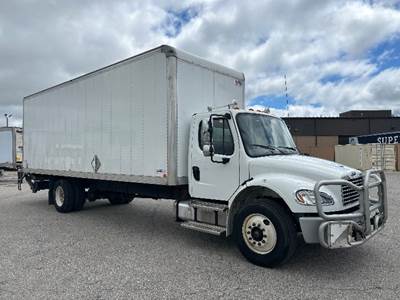 Freightliner M2 Box Truck - 250HP, 6 Speed Automatic