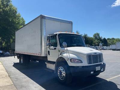 Freightliner M2 Box Truck - 220HP, 6 Speed Automatic, Roll up Door