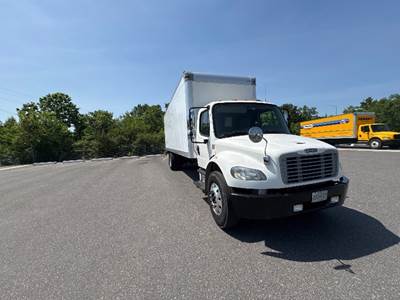 Freightliner M2 Box Truck - 240HP, 6 Speed Automatic, Roll up Door