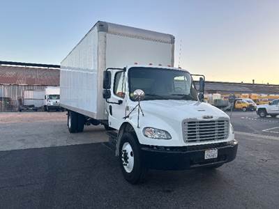 Freightliner M2 Box Truck - 220HP, 7 Speed Automatic, Roll up Door