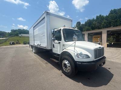 Freightliner M2 Box Truck - 220HP, 6 Speed Automatic, Roll up Door