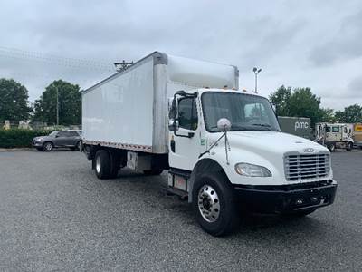 Freightliner M2 Box Truck - 250HP, 7 Speed Automatic, Roll up Door