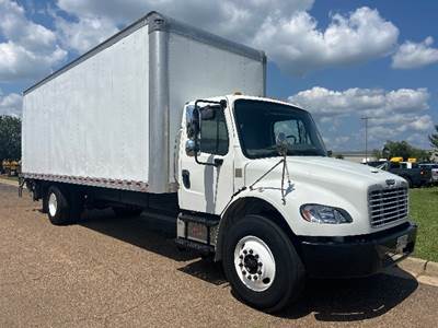 Freightliner M2 Box Truck - 260HP, 6 Speed Automatic, Roll up Door