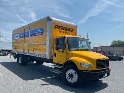 Freightliner M2 Box Truck - 220HP, 6 Speed Automatic, Roll up Door