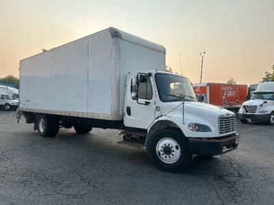 Freightliner M2 Box Truck - 250HP, 6 Speed Automatic, Swing Door