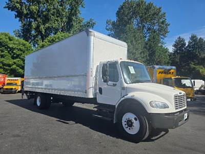 Freightliner M2 Box Truck - 220HP, 6 Speed Automatic, Roll up Door