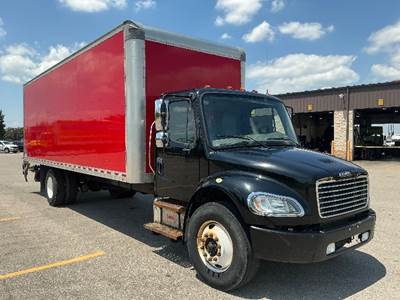 Freightliner M2 Box Truck - 220HP, 7 Speed Automatic, Roll up Door