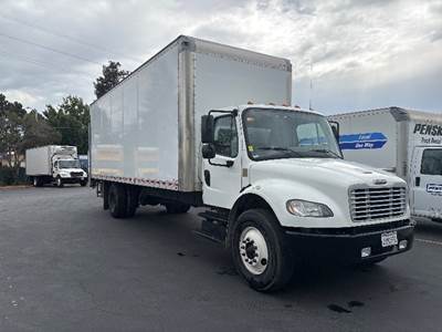 Freightliner M2 Box Truck - 220HP, 7 Speed Automatic, Roll up Door