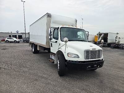 Freightliner M2 Box Truck - 250HP, 7 Speed Automatic, Roll up Door