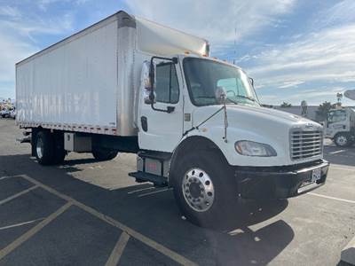 Freightliner M2 Box Truck - 250HP, 7 Speed Automatic, Roll up Door