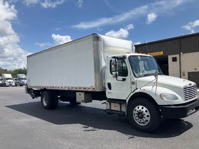 Freightliner M2 Box Truck - 250HP, 7 Speed Automatic, Roll up Door