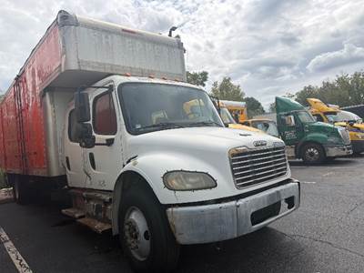 Freightliner M2 Box Truck - 250HP, 6 Speed Automatic, Swing Door