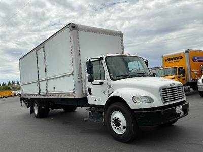 Freightliner M2 Box Truck - 220HP, 6 Speed Automatic, Roll up Door