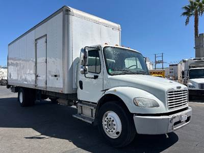 Freightliner M2 Box Truck - 240HP, 6 Speed Automatic, Roll up Door