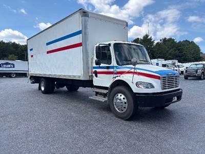 Freightliner M2 Box Truck - 220HP, 6 Speed Automatic, Roll up Door