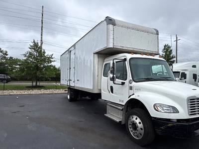 Freightliner M2 Box Truck - 220HP, 6 Speed Automatic, Swing Door