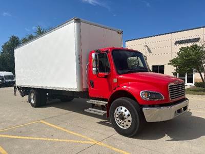 Freightliner M2 Box Truck - 260HP, 6 Speed Automatic