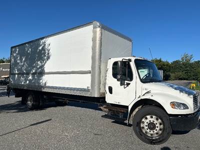 Freightliner M2 Box Truck - 220HP, 6 Speed Automatic, Roll up Door